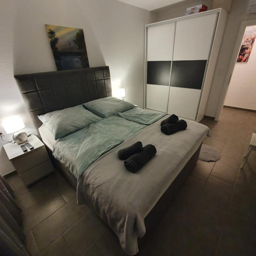 Villa Botic Trogir Buitenkant foto